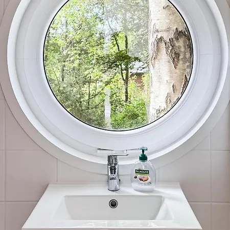 Сasa de vacaciones Lovely In With Wifi Askeby